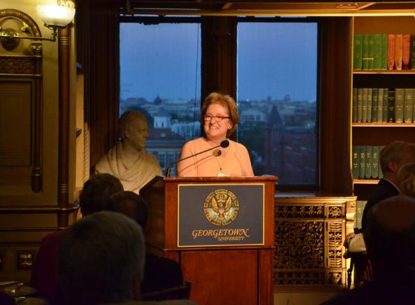 Image of Dr. O'Donnell speaking at her investiture as the new Nehemiah and Naomi Cohen Chair in Pulmonary Disease Research.